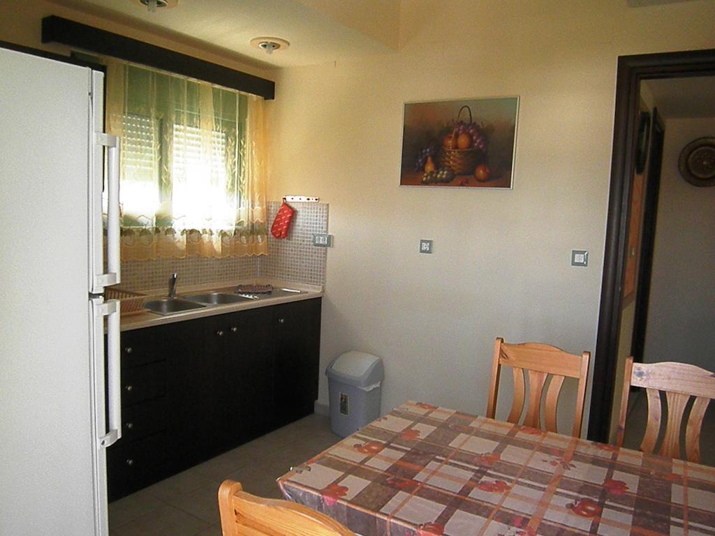 Aroma Stegna Sea Apartment Ruang foto