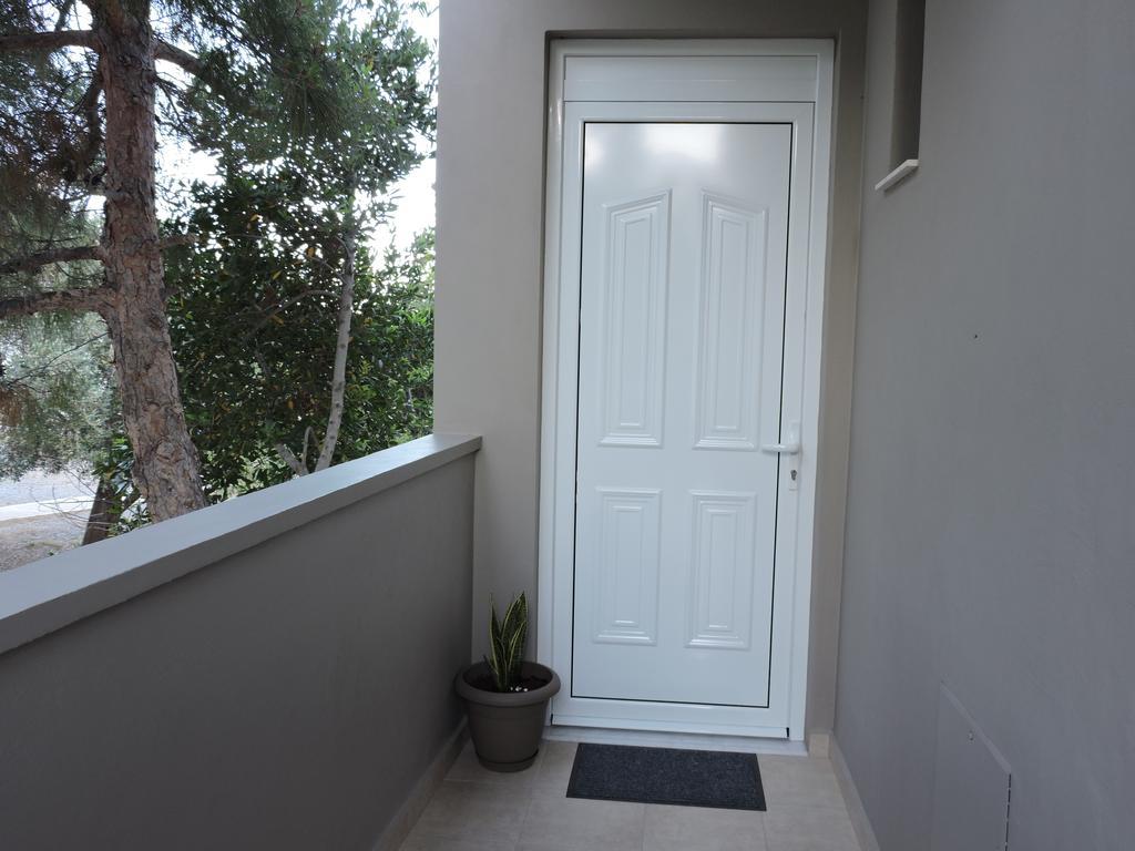Aroma Stegna Sea Apartment Bagian luar foto