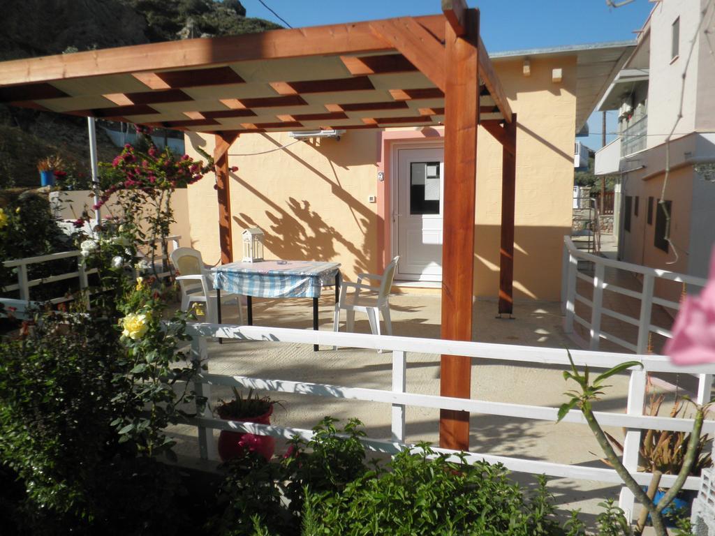 Aroma Stegna Sea Apartment Ruang foto